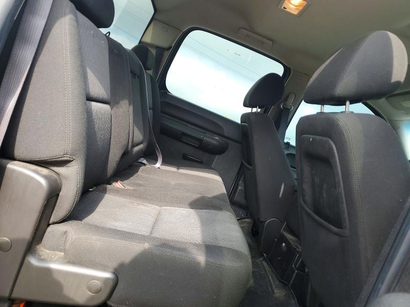 Photo 10 from auction – 2011 CHEVROLET SILVERADO with VIN 3GCPKSE3XBG201183