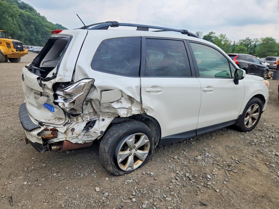 Photo 3 from auction – 2014 SUBARU FORESTER with VIN JF2SJAEC8EH537756