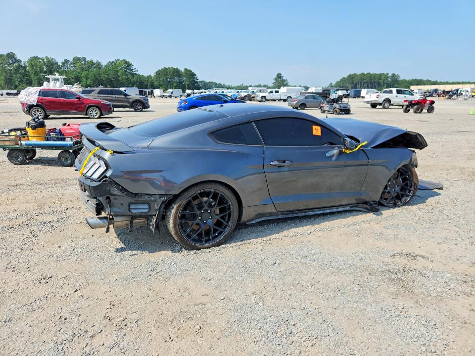 Photo 3 from auction – 2019 FORD MUSTANG with VIN 1FA6P8TH8K5182516