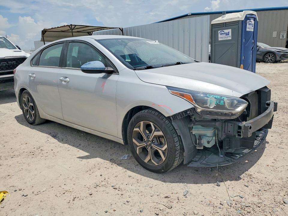 Photo 4 from auction – 2020 KIA FORTE with VIN 3KPF24AD2LE141340