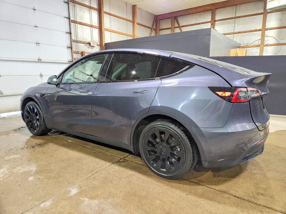 Photo 2 from auction – 2022 TESLA MODEL Y with VIN 7SAYGDEE0NF386103