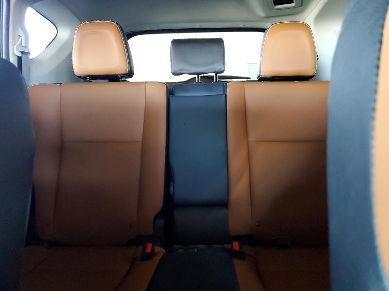 Photo 10 from auction – 2017 TOYOTA RAV4 with VIN JTMYFREV6HD095128