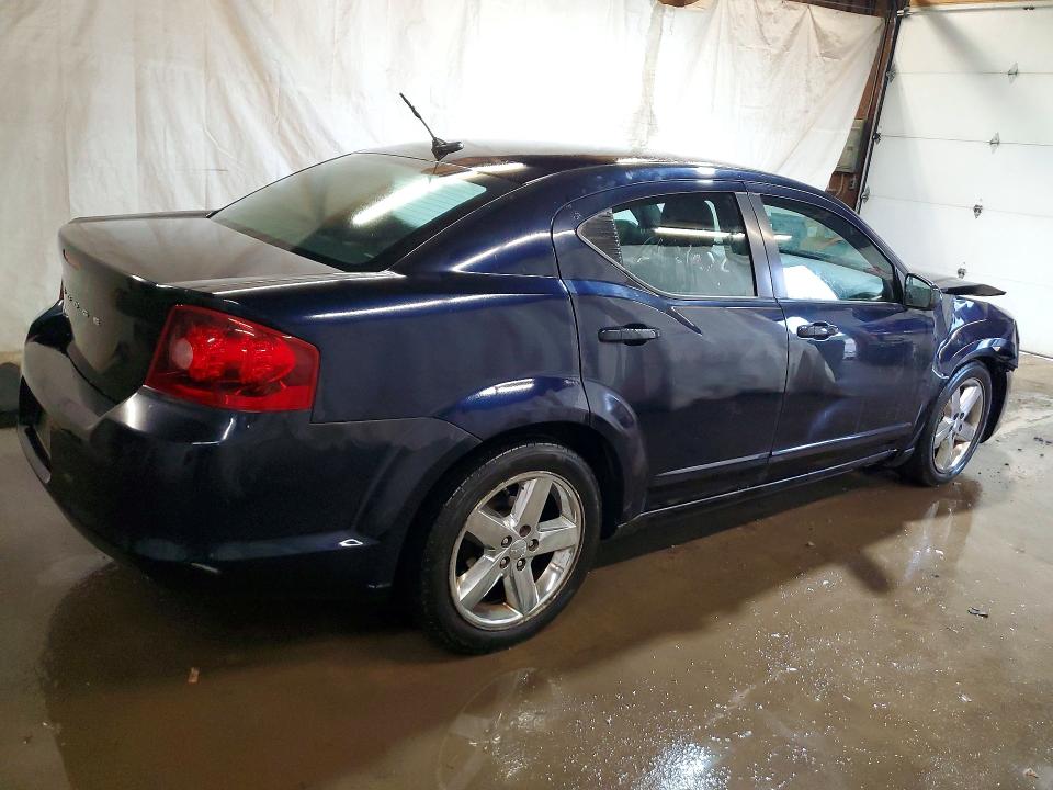 Photo 3 from auction – 2011 DODGE AVENGER with VIN 1B3BD1FB9BN558917