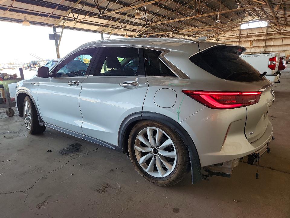 Photo 2 from auction – 2019 INFINITI QX50 with VIN 3PCAJ5M30KF121697