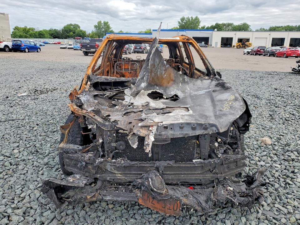Photo 5 from auction – 2020 SUBARU FORESTER with VIN JF2SKAJC7LH485620