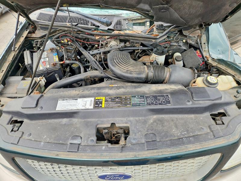Photo 11 from auction – 2001 FORD F150 with VIN 1FTRW08L71KA86630