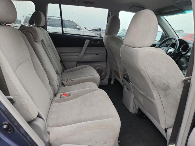 Photo 11 from auction – 2012 TOYOTA HIGHLANDER with VIN 5TDBK3EH5CS109123