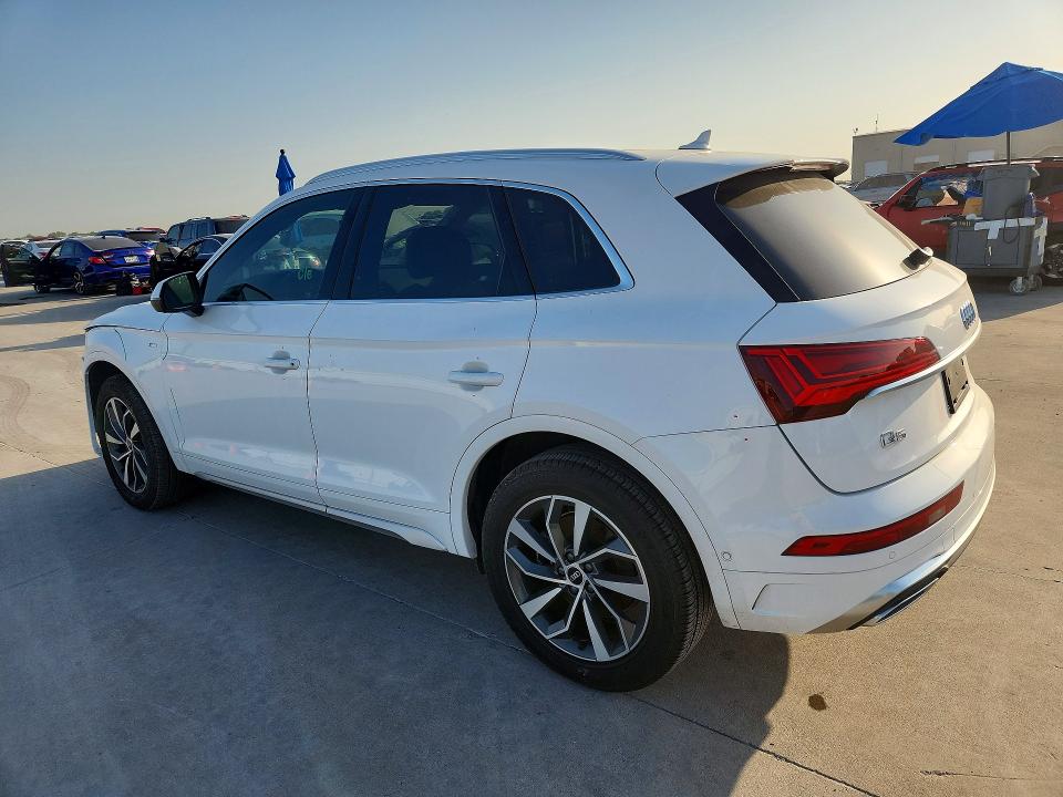 Photo 2 from auction – 2022 AUDI Q5 with VIN WA1FAAFYXN2055040