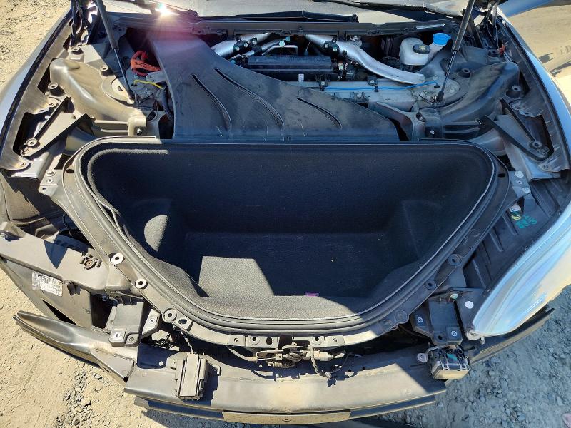 Photo 11 from auction – 2016 TESLA MODEL S with VIN 5YJSA1E12GF142987