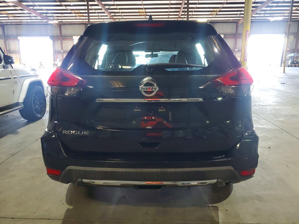 Photo 6 from auction – 2017 NISSAN ROGUE with VIN KNMAT2MT2HP576879
