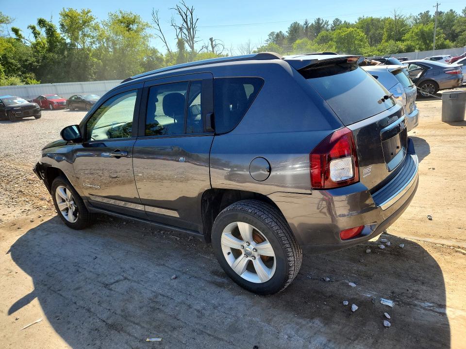 Photo 2 from auction – 2015 JEEP COMPASS with VIN 1C4NJCEAXFD209849
