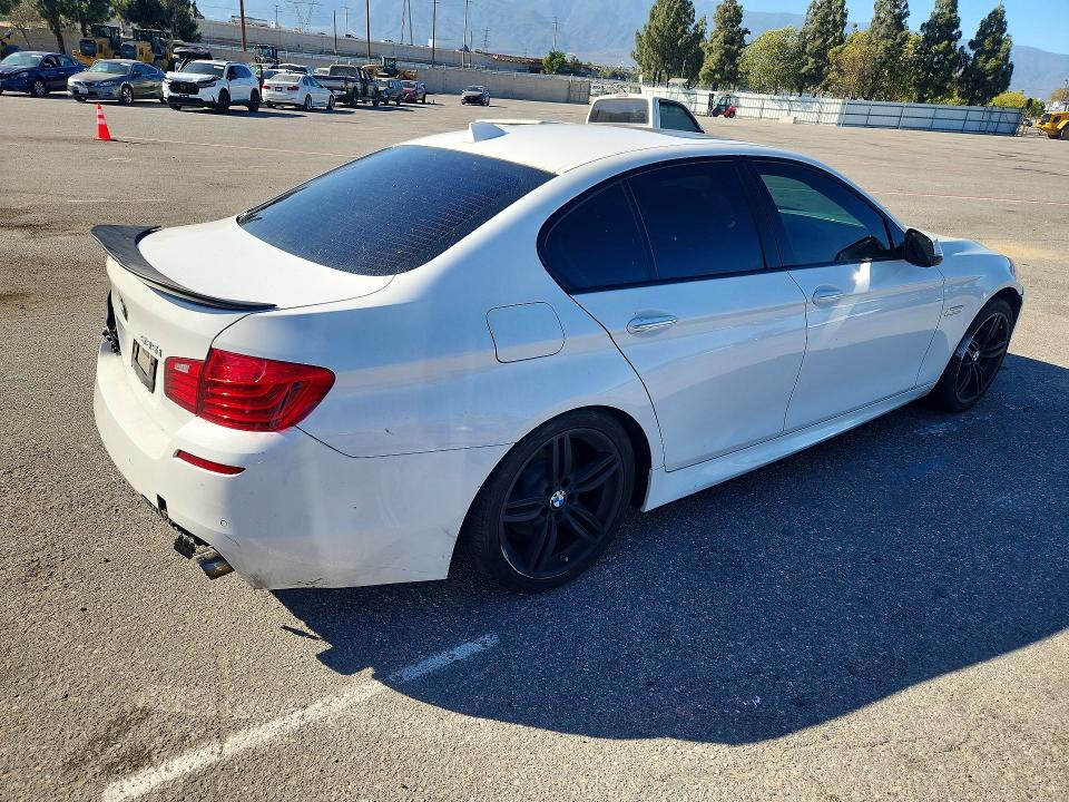 صورة رقم 3 من المزاد - 2016 BMW 535 مع VIN WBA5B1C56GG129615