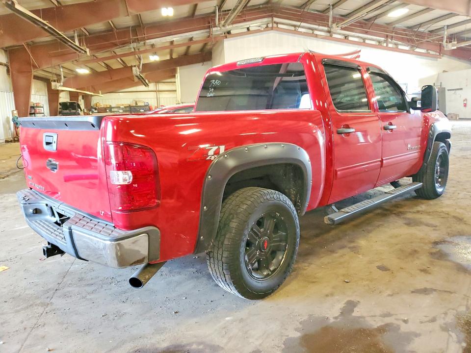 Photo 3 from auction – 2010 CHEVROLET SILVERADO with VIN 3GCRKSE30AG277440