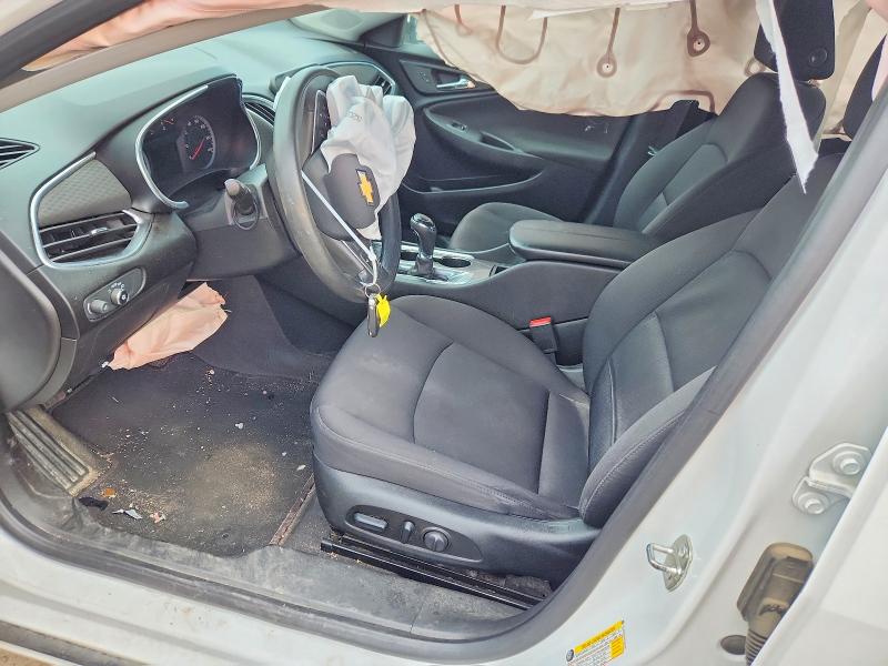 Photo 7 from auction – 2019 CHEVROLET MALIBU with VIN 1G1ZD5ST8KF136630