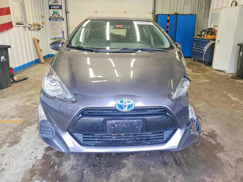 Photo 5 from auction – 2016 TOYOTA PRIUS C with VIN JTDKDTB36G1116216