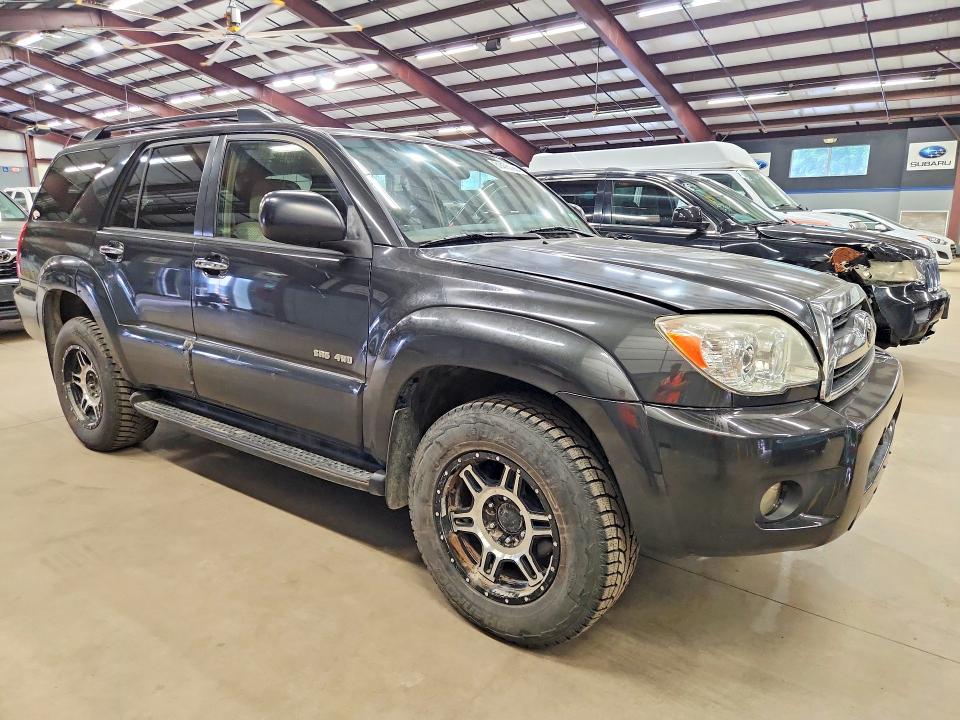 Foto 4 de la subasta – 2007 TOYOTA 4RUNNER con VIN JTEBU14R578088952