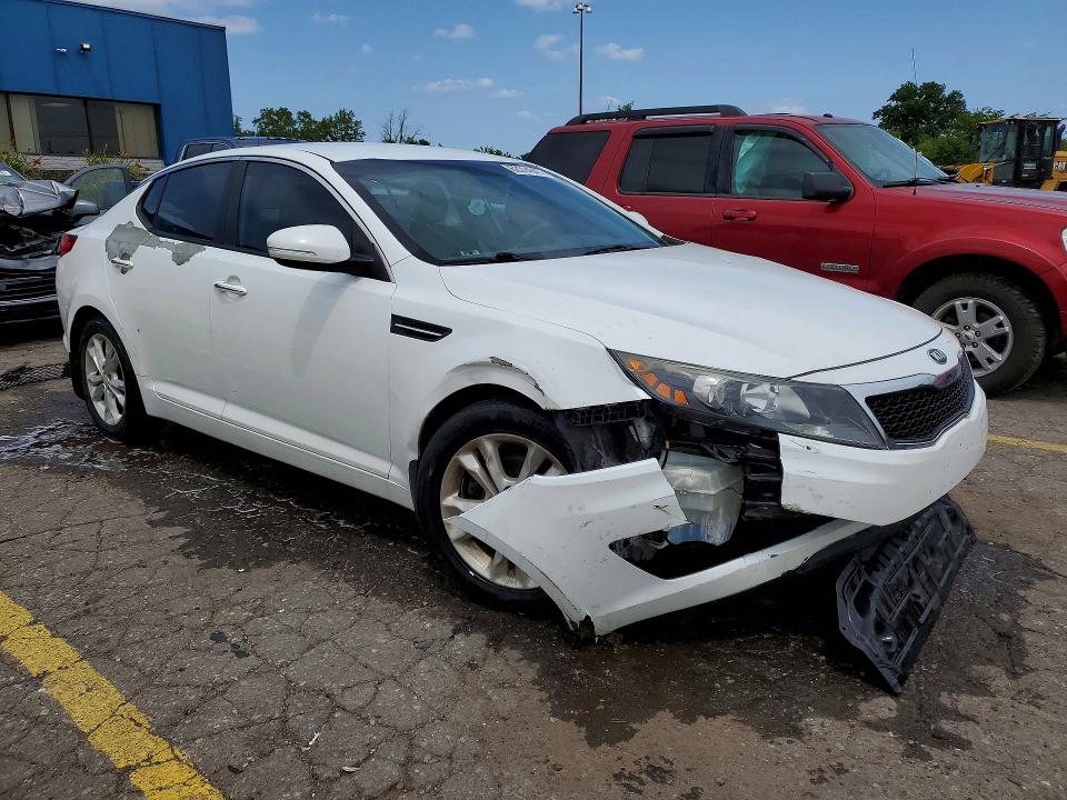 Фото 4 с аукциона – 2013 KIA OPTIMA с VIN 5XXGN4A70DG232590