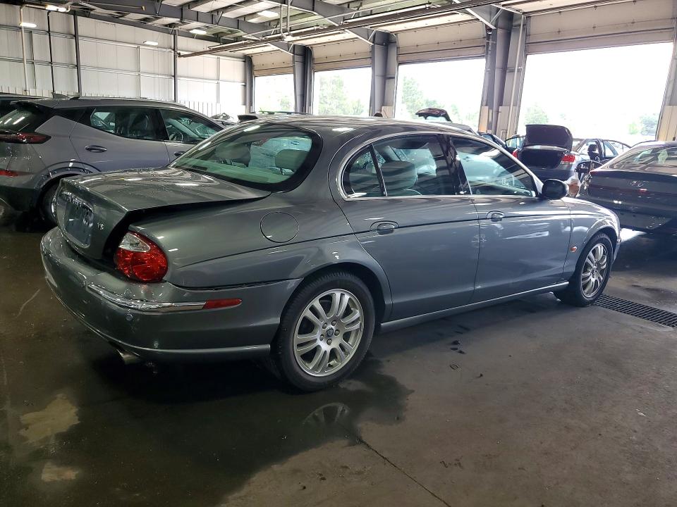 Photo 3 from auction – 2003 JAGUAR S-TYPE with VIN SAJEA01U93HM73276