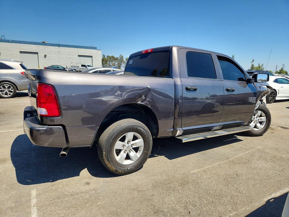 Photo 3 from auction – 2022 RAM 1500 CLASSIC with VIN 1C6RR6LG5NS169720