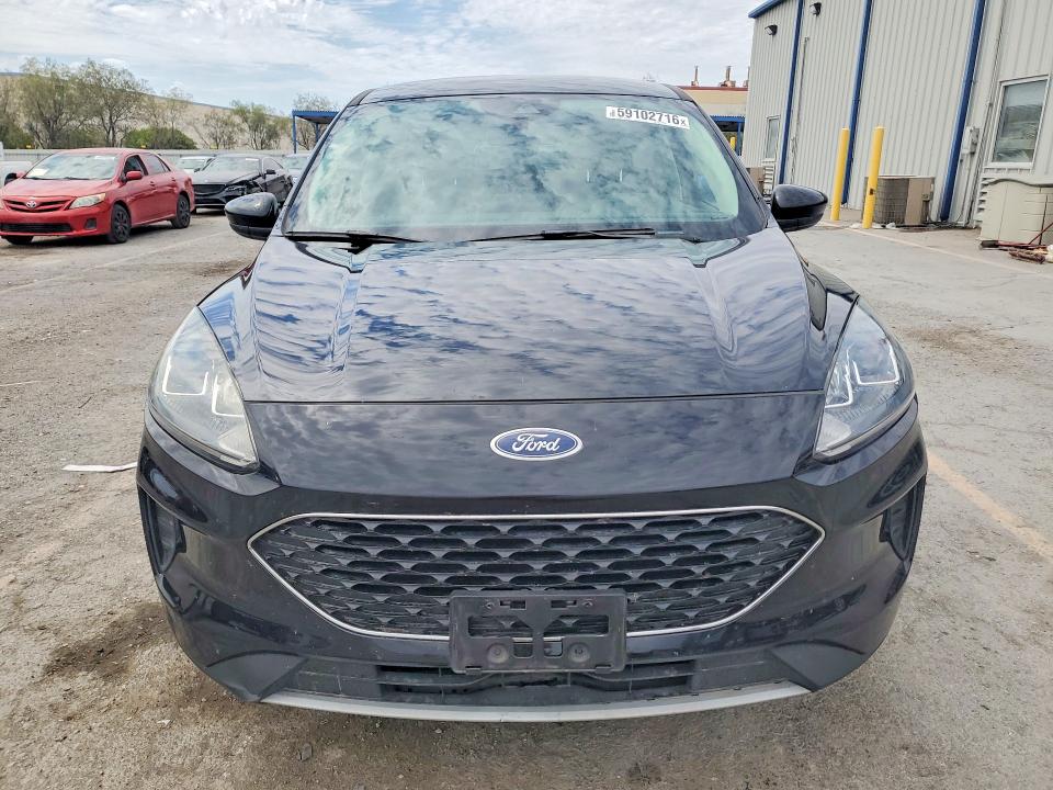Photo 5 from auction – 2021 FORD ESCAPE with VIN 1FMCU9G69MUB22656