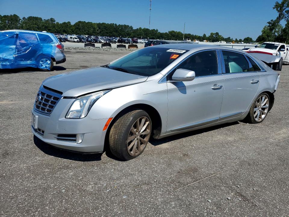 CADILLAC XTS 2013 with VIN 2G61P5S33D9124735 - Photo from auction