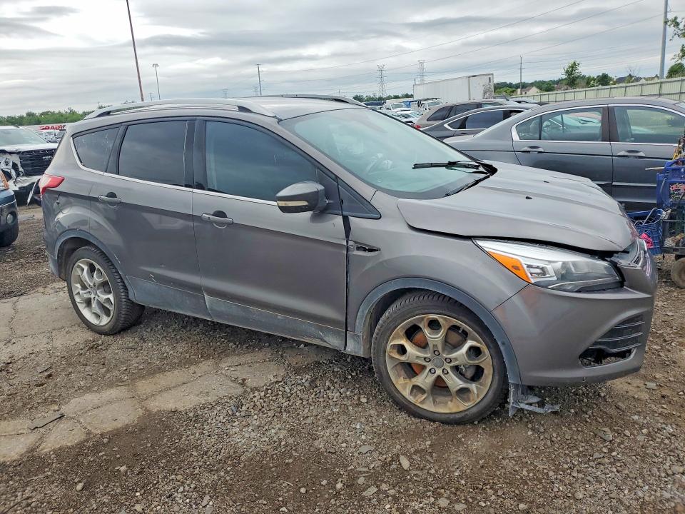 Photo 4 from auction – 2013 FORD ESCAPE with VIN 1FMCU9J90DUB10611