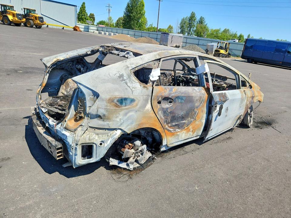 Photo 3 from auction – 2010 TOYOTA PRIUS with VIN JTDKN3DU0A0049094