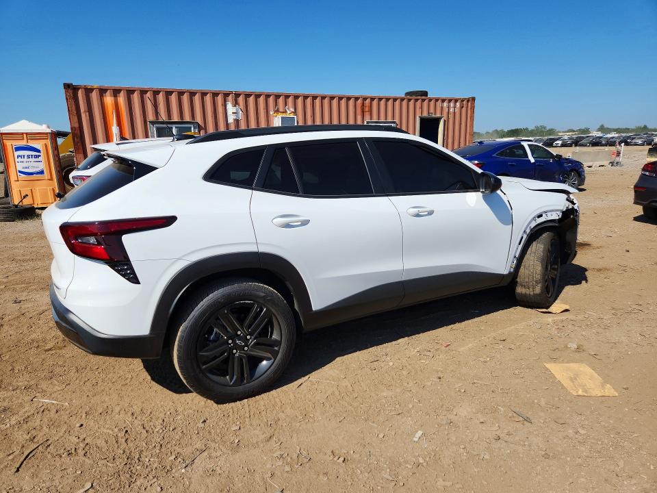 Photo 3 from auction – 2024 CHEVROLET TRAX with VIN KL77LKE28RC056305