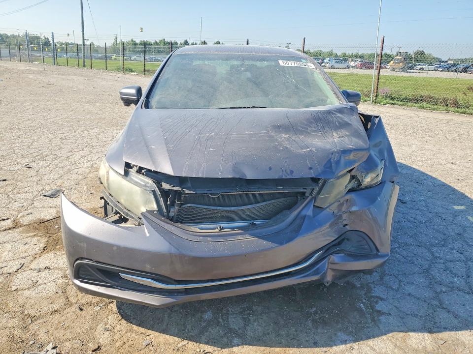 Photo 5 from auction – 2015 HONDA CIVIC with VIN 2HGFB2F75FH506188