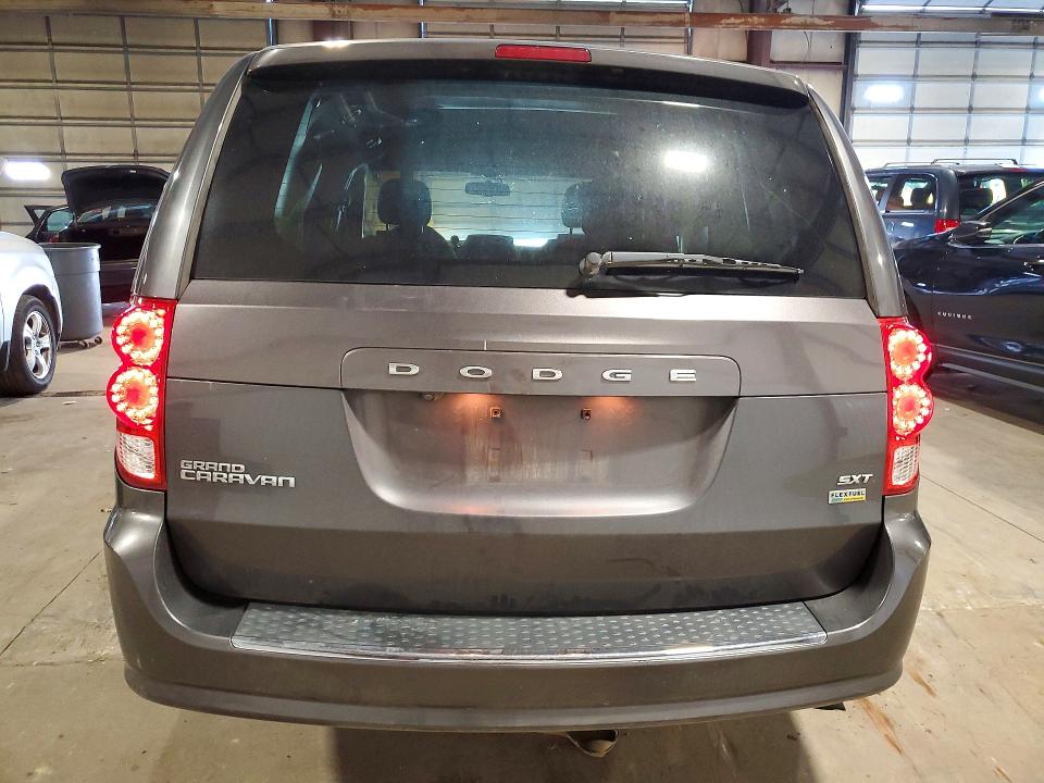 Photo 6 from auction – 2017 DODGE GRAND CARAVAN with VIN 2C4RDGCG3HR859095