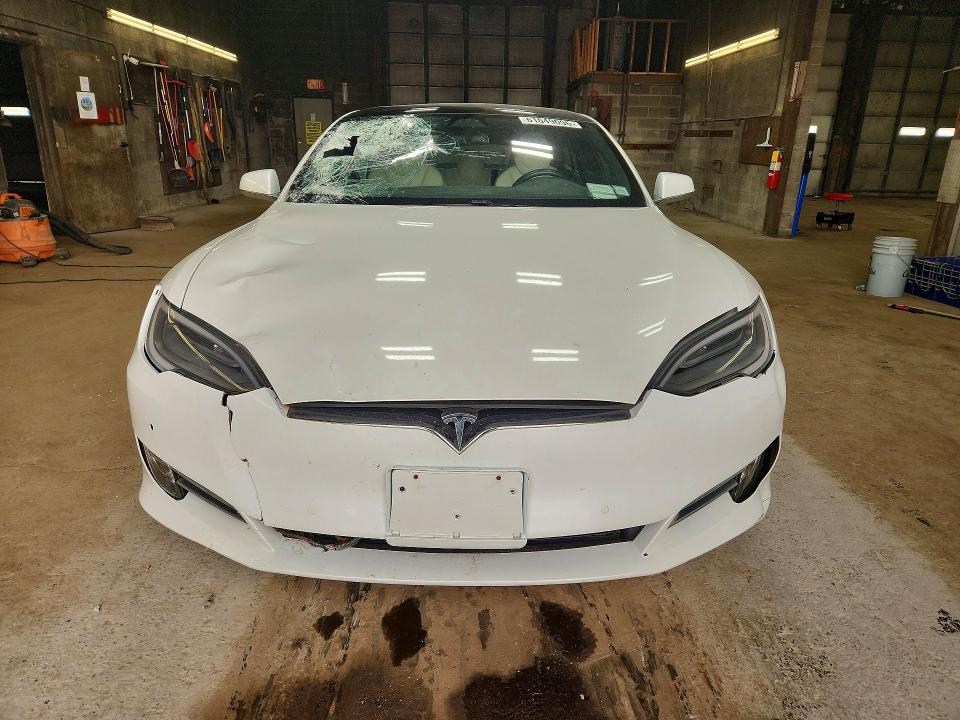 Photo 5 from auction – 2019 TESLA MODEL S with VIN 5YJSA1E28KF340099
