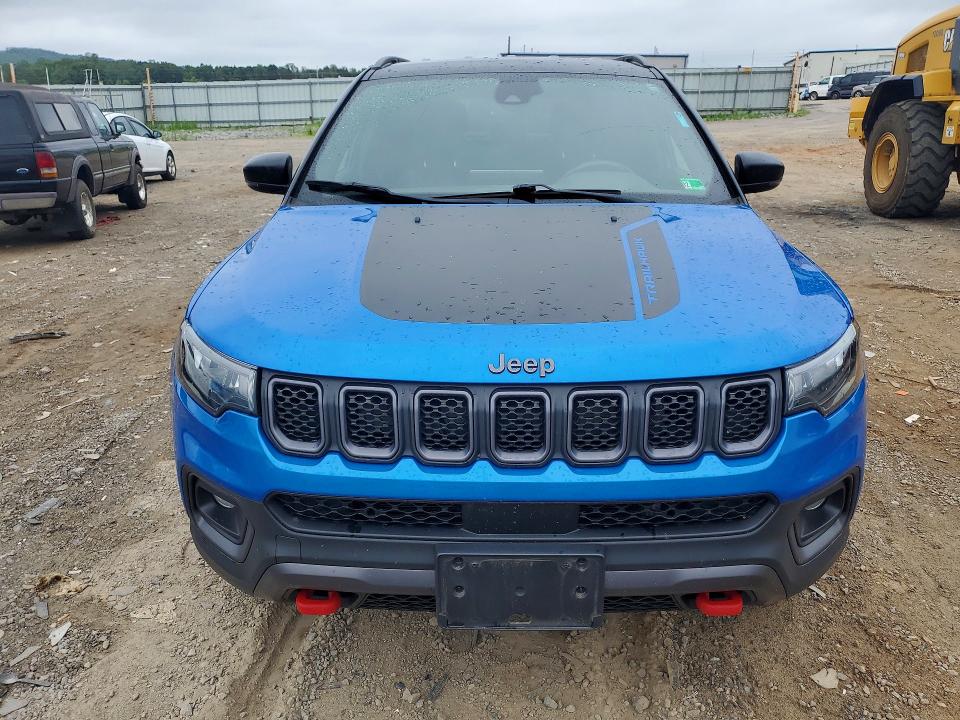 Photo 5 from auction – 2023 JEEP COMPASS with VIN 3C4NJDDN5PT541946