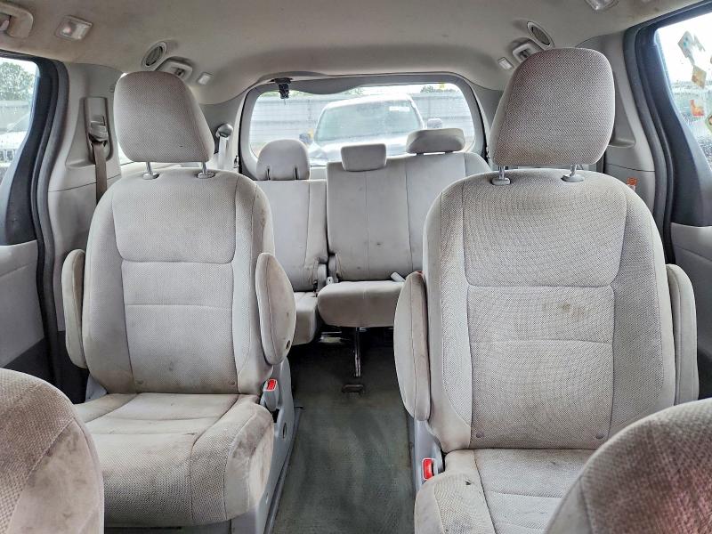 Photo 10 from auction – 2017 TOYOTA SIENNA with VIN 5TDZZ3DC0HS867121