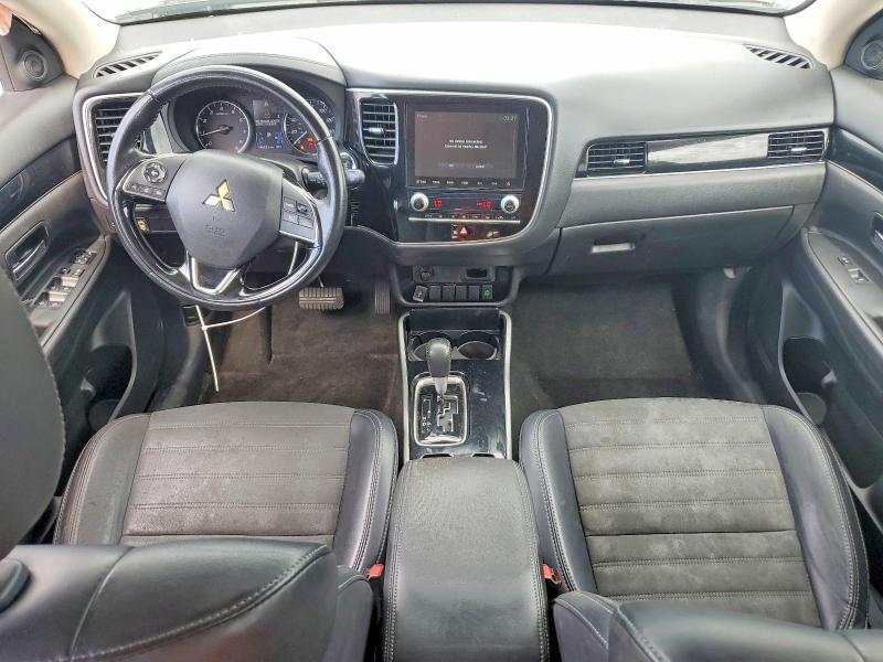 Photo 8 from auction – 2020 MITSUBISHI OUTLANDER with VIN JA4AD3A35LZ003523