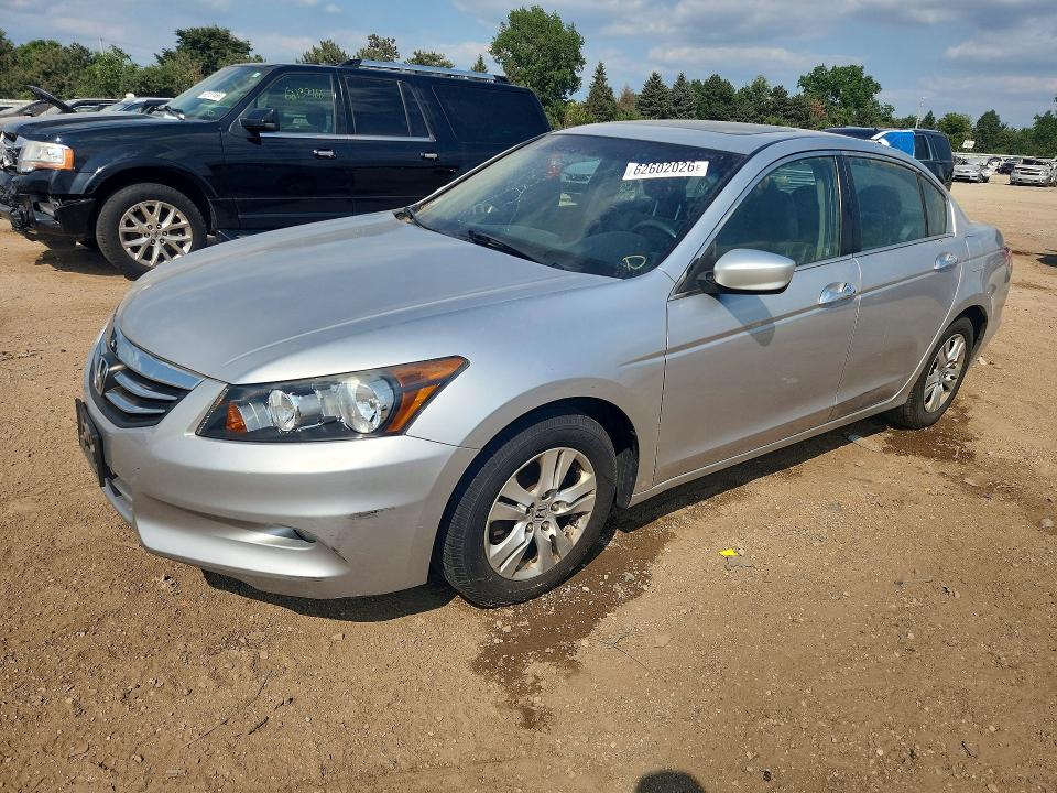 HONDA ACCORD 2012 with VIN 1HGCP3F83CA008682 - Photo from auction