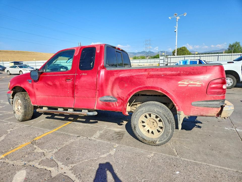 Photo 2 from auction – 2000 FORD F150 with VIN 1FTRX08LXYKA16336