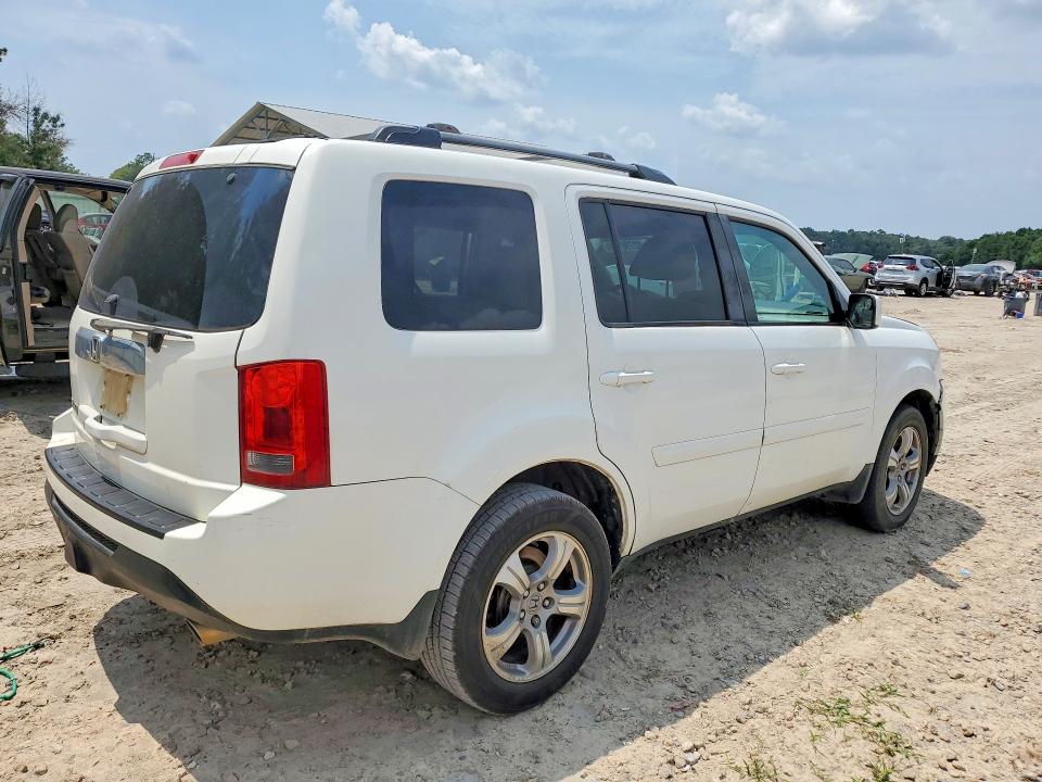 Photo 3 from auction – 2013 HONDA PILOT with VIN 5FNYF3H75DB003939