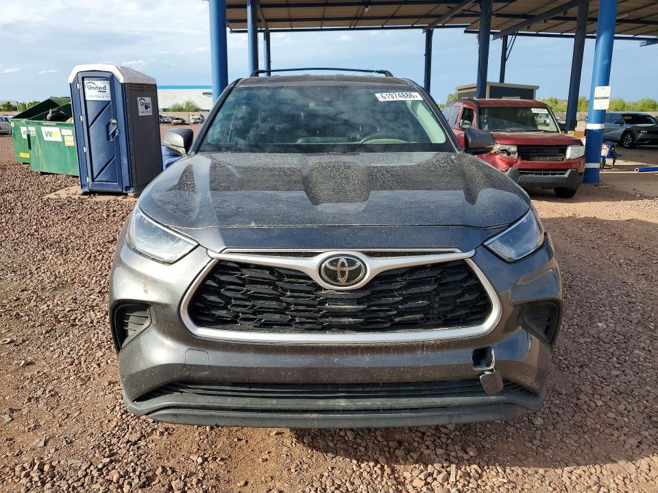 Photo 5 from auction – 2023 TOYOTA HIGHLANDER with VIN 5TDKDRAH5PS013176