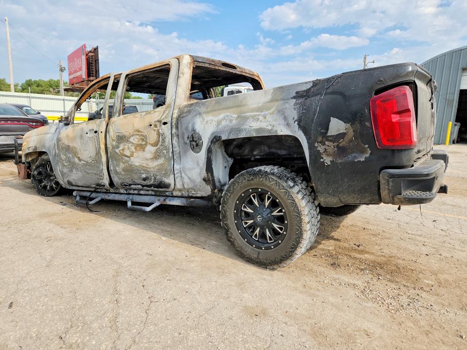 Photo 2 from auction – 2017 CHEVROLET SILVERADO with VIN 3GCUKTEJ2HG460508