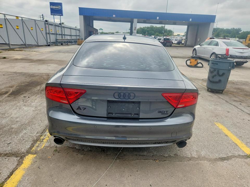 Foto 6 de la subasta – 2015 AUDI A7 con VIN WAU2GAFC9FN002768