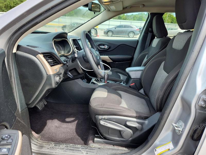 Photo 7 from auction – 2018 JEEP CHEROKEE with VIN 1C4PJLCB3JD596841