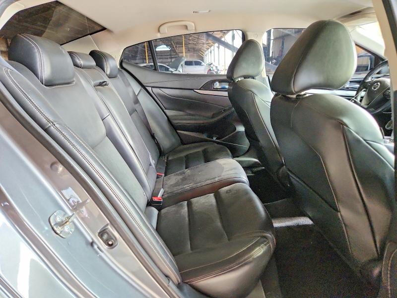 Photo 10 from auction – 2017 NISSAN MAXIMA with VIN 1N4AA6AP3HC448880