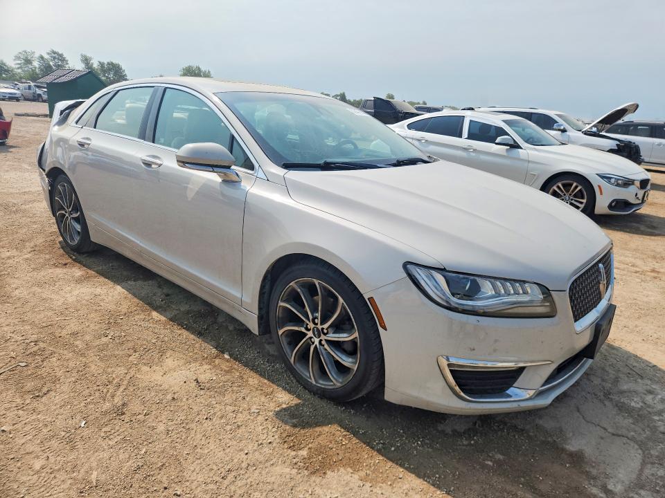 Photo 4 from auction – 2019 LINCOLN MKZ with VIN 3LN6L5D92KR630656