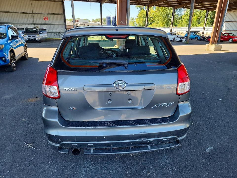 Photo 6 from auction – 2004 TOYOTA MATRIX with VIN 2T1KR32E44C214798