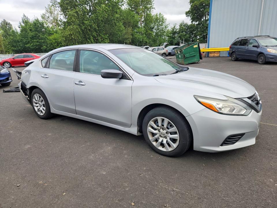 Photo 4 from auction – 2016 NISSAN ALTIMA with VIN 1N4AL3AP0GN313481