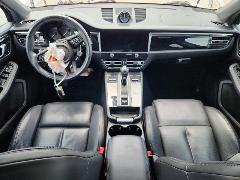 Photo 8 from auction – 2024 PORSCHE MACAN with VIN WP1AA2A50RLB04473