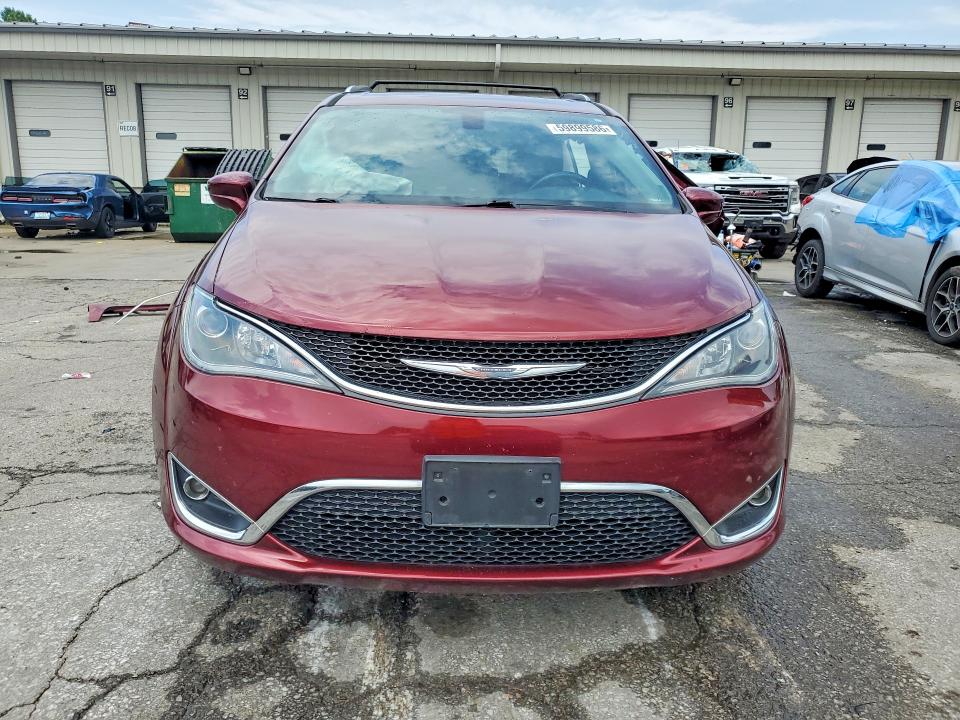 Photo 5 from auction – 2017 CHRYSLER PACIFICA with VIN 2C4RC1EG2HR614432