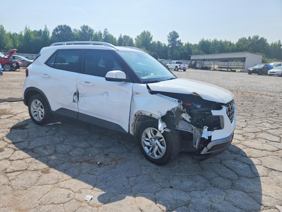 Photo 4 from auction – 2020 HYUNDAI VENUE with VIN KMHRC8A35LU025782
