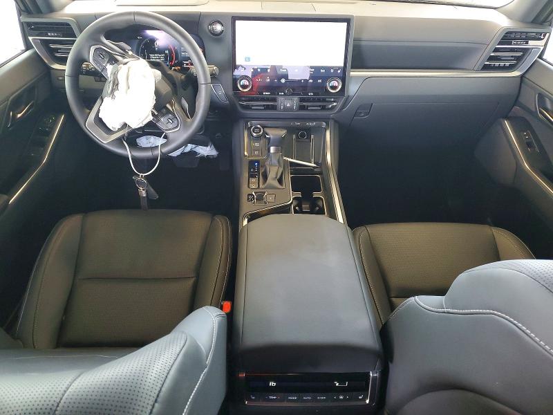 Photo 8 from auction – 2025 LEXUS GX 550 with VIN JTJVBCDX2S5064603
