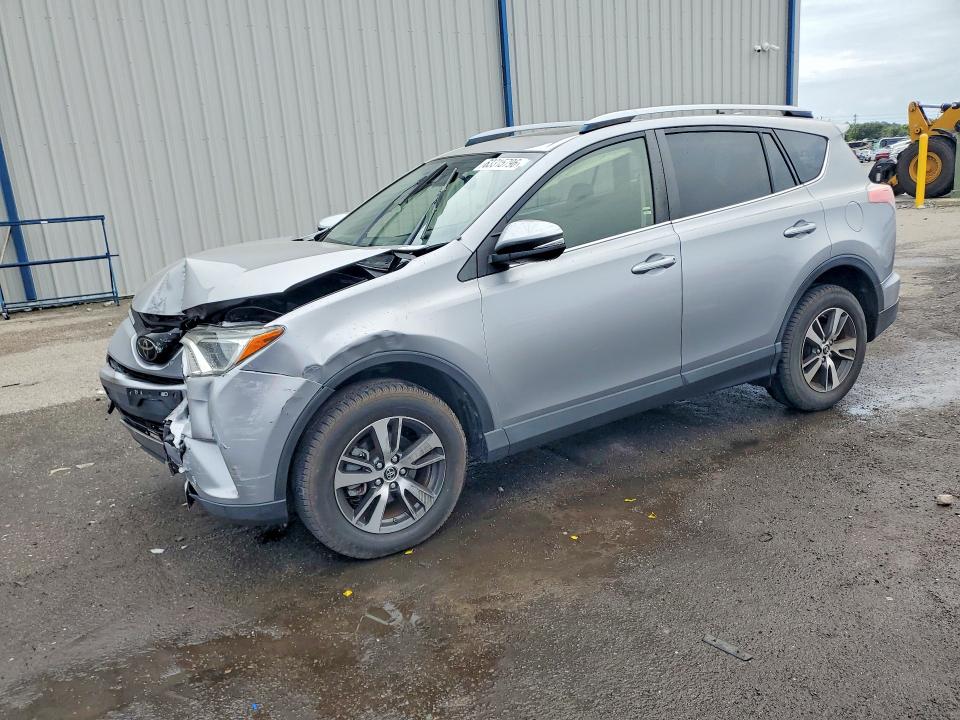 TOYOTA RAV4 2018 with VIN JTMWFREV9JD112839 - Photo from auction